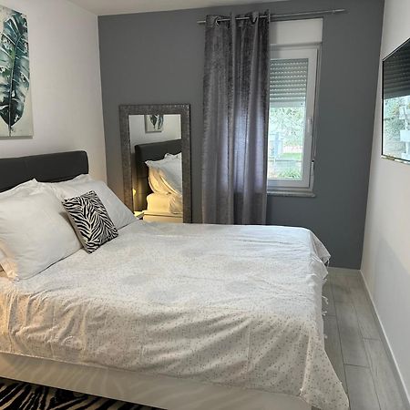 Apartman Magnolija 우마그 외부 사진